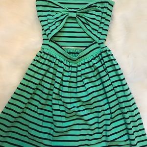 Ocean Drive Dress Size Small